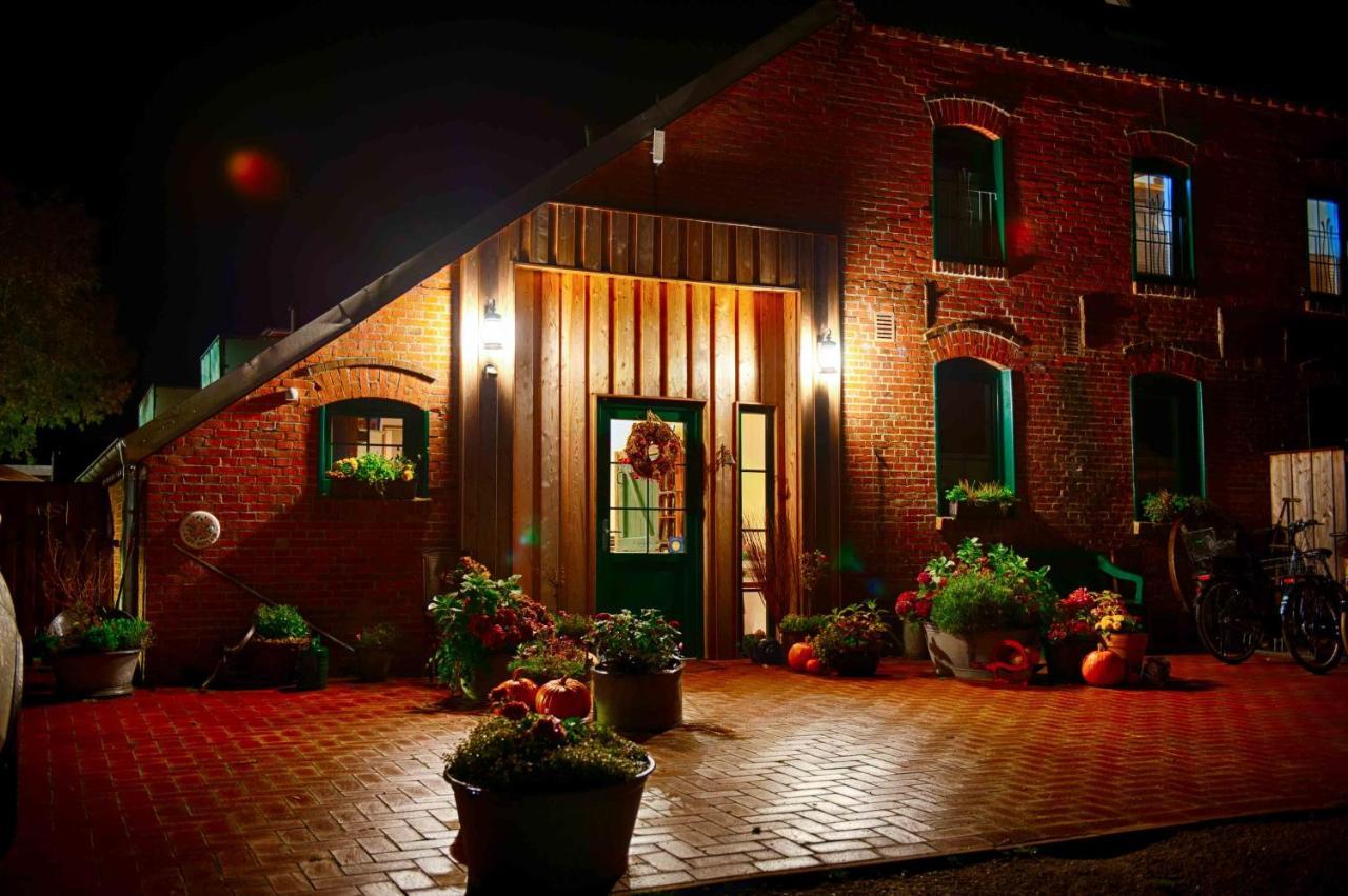 Insellandhotel Michaelsen Боркум Экстерьер фото