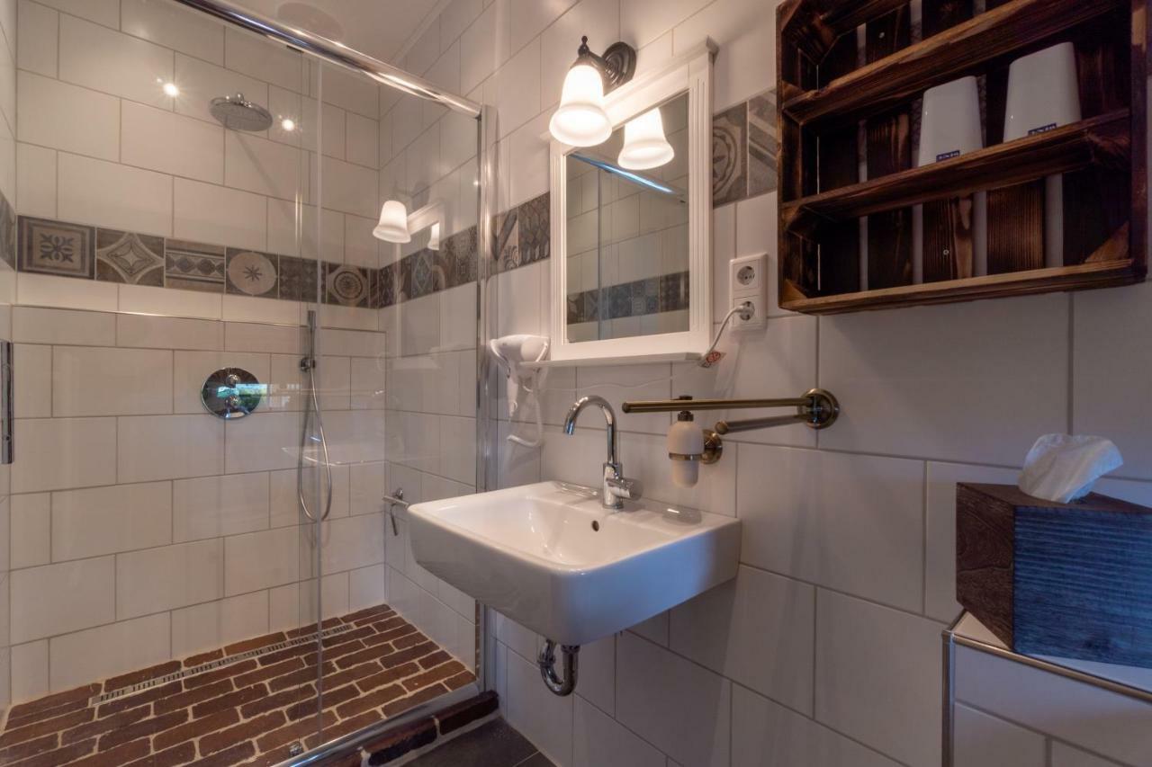 Insellandhotel Michaelsen Боркум Экстерьер фото